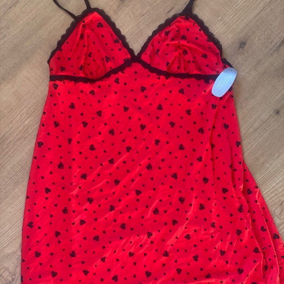 Buy all 4  nightgown
New with tags 
XL (16-18) - Picture 6 of 11